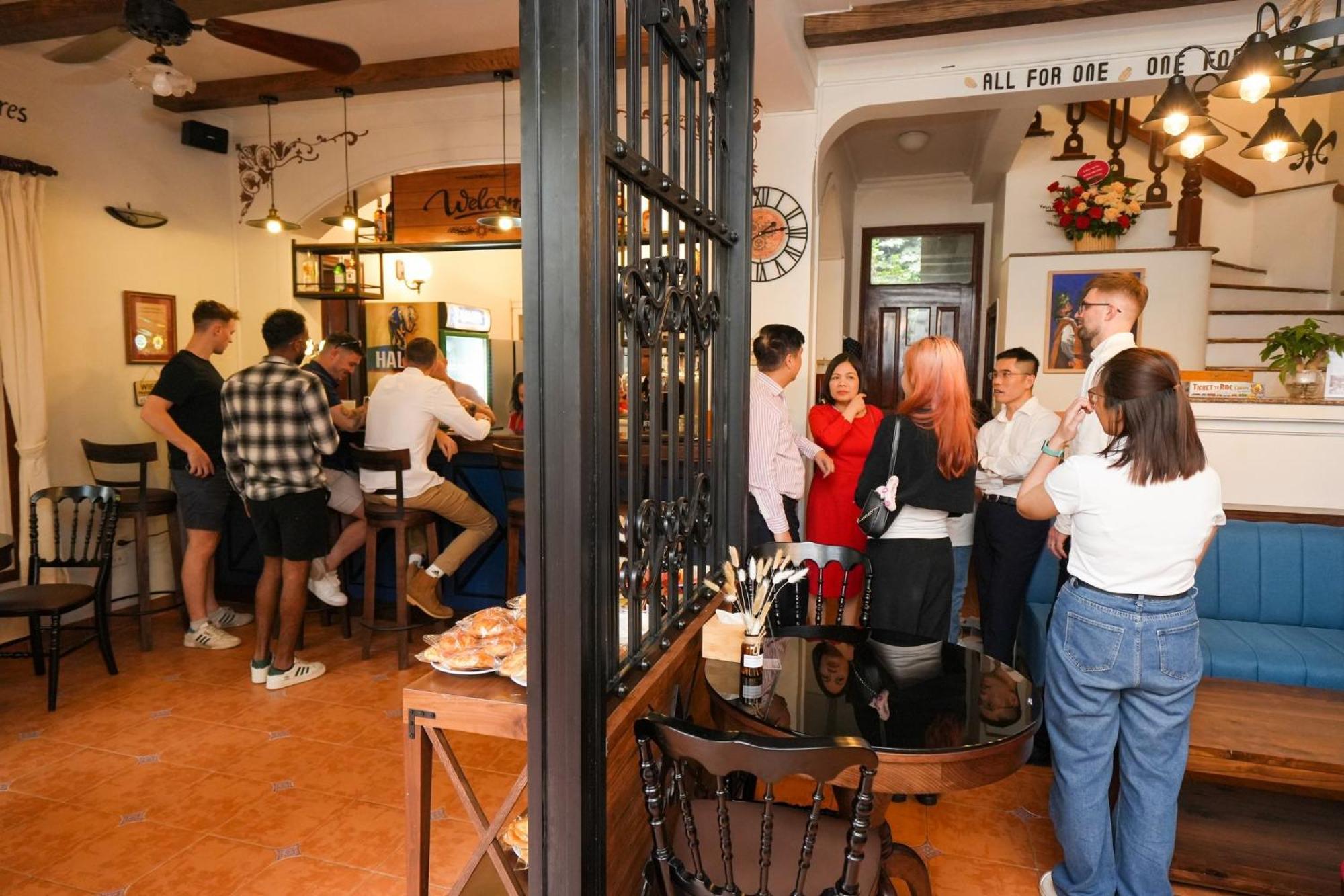 Musketeers Guest House Hanoi Dış mekan fotoğraf