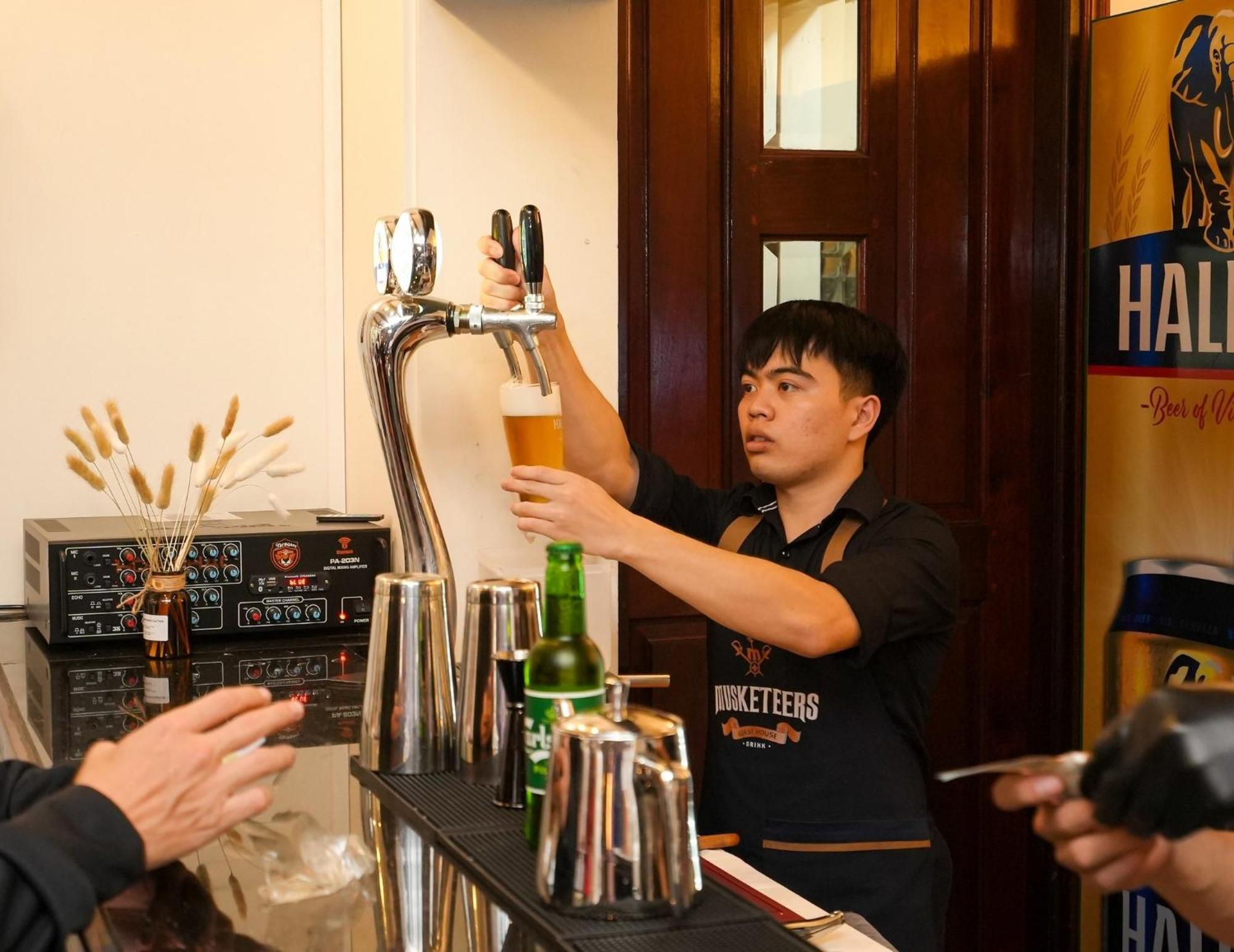 Musketeers Guest House Hanoi Dış mekan fotoğraf
